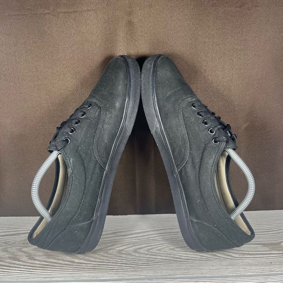 Vans Era Men’s 11 Black Sneaker Shoe - Picture 9 of 10